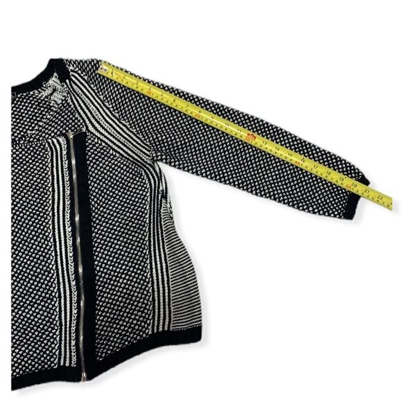 SINEQUANONE Paris Knit Offset Zip Moto Style Black and White Jacket - Picture 9 of 9